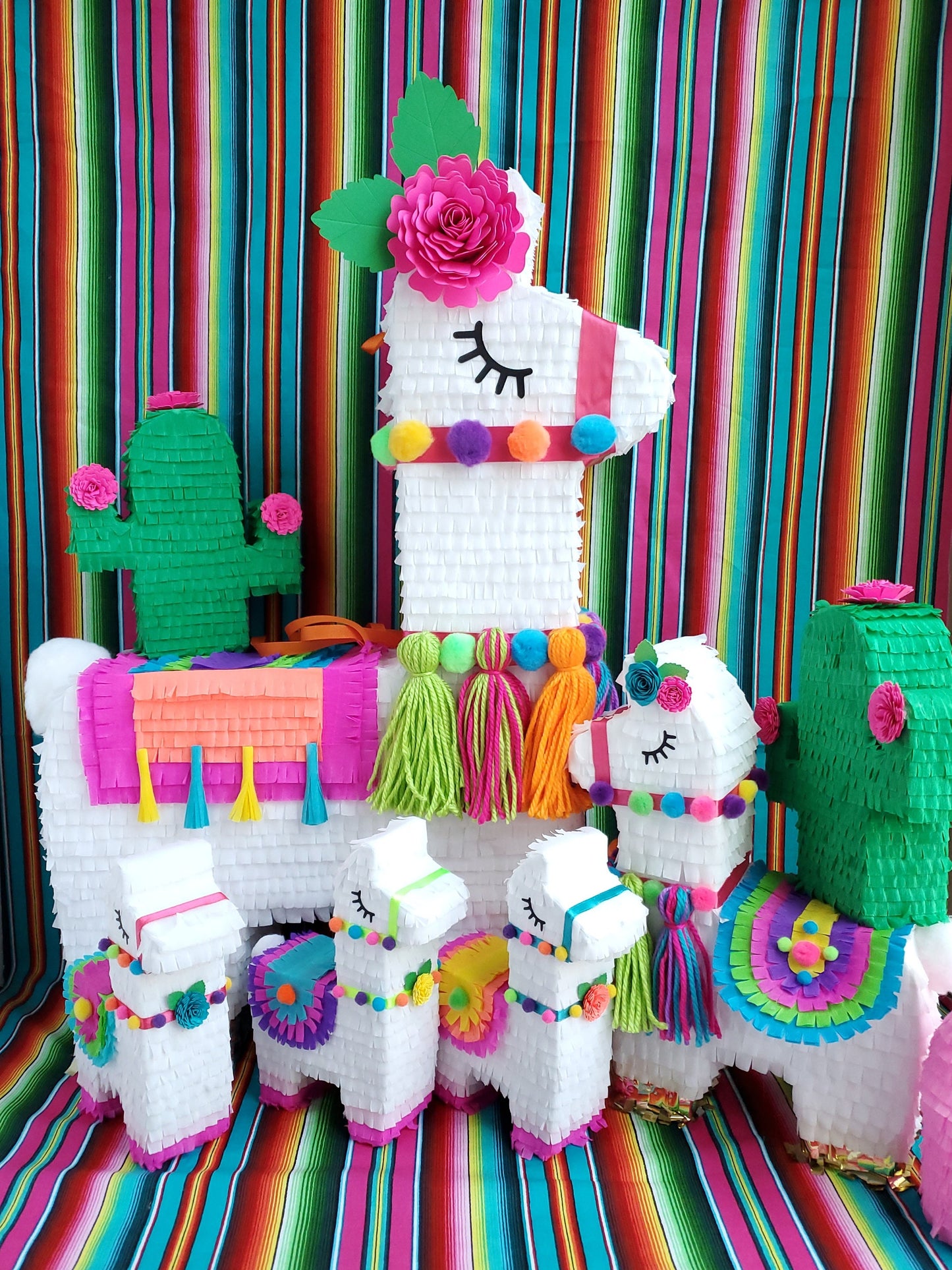 Llama piñata 18" tall Llama party decor Llama birthday piñata Llama baby shower Alpaca party Alpaca birthday Llama decor Alpaca piñata