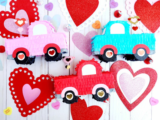 Valentine's day truck Loads of love truck Truck mini pinata Galentine's day gift box Valentine's day party favor Mini love truck (Ea)